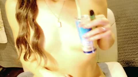 Snapshot of eatme_six9 chatting on June 2026 06:15:01 AM Six online show from June 2026 06:15:01 AM