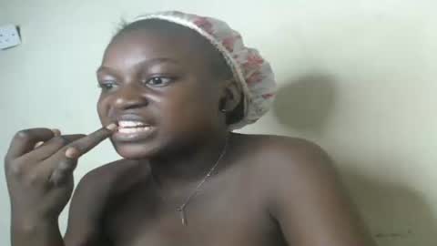 eatuupx online show from February 2025 04:41:02 PM