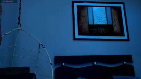      online show from November 2025 12:06:01 PM