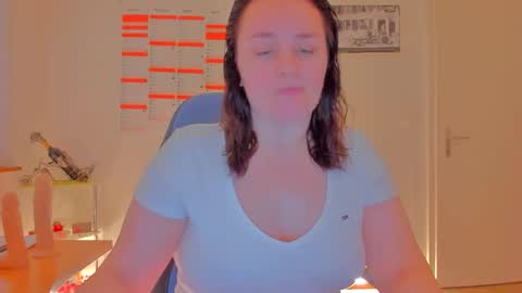 ebikon24 online show from March 2026 05:23:02 PM