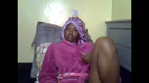 Snapshot of eboniana chatting on April 2026 03:17:02 AM eboniana online show from April 2026 03:17:02 AM