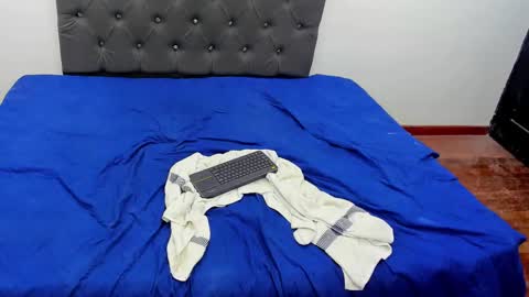 ebons_sexy online show from December 2024 05:48:01 AM