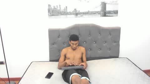 ebons_sexy online show from December 2024 05:50:02 AM