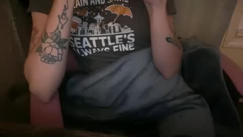 Snapshot of ebony8ivory chatting on May 2026 01:22:01 AM americnbarbie online show from May 2026 01:22:01 AM