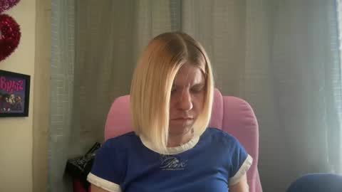 Snapshot of ebony8ivory chatting on May 2026 03:30:01 PM americnbarbie online show from May 2026 03:30:01 PM