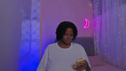 Snapshot of ebony_colombian chatting on January 2025 10:54:01 PM Andrea online show from January 2025 10:54:01 PM