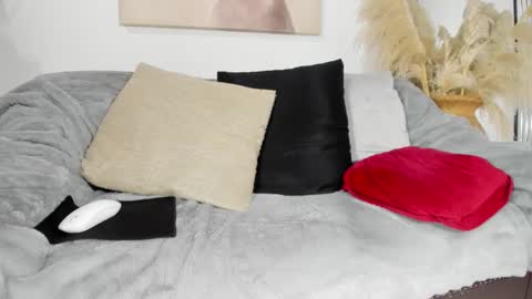 Cristal Ebony online show from November 2025 03:56:01 AM