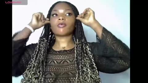 Snapshot of ebony_floral chatting on August 2026 05:15:01 PM Princess online show from August 2026 05:15:01 PM