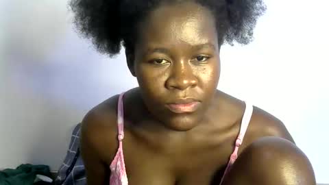 ebony_lynne online show from May 2026 08:36:02 PM