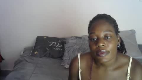 ebony merry online show from December 2025 12:10:01 PM