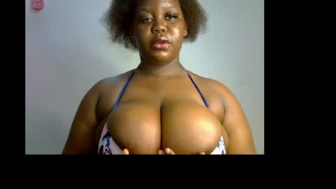 Snapshot of ebony_plumx12 chatting on May 2026 08:14:02 PM Prisy online show from May 2026 08:14:02 PM