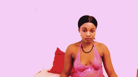 Snapshot of ebonyblisss chatting on February 2025 07:03:01 PM Tamia online show from February 2025 07:03:01 PM