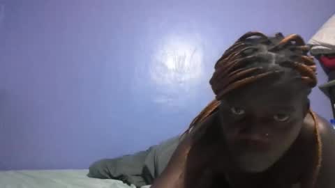 Snapshot of ebonybloom01 chatting on March 2025 03:19:01 AM ebonybloom01 online show from March 2025 03:19:01 AM
