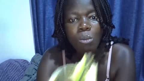 Snapshot of ebonybloom01 chatting on October 2025 08:20:01 AM ebonybloom01 online show from October 2025 08:20:01 AM