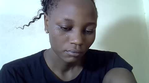 Snapshot of ebonycutegal4 chatting on December 2025 06:18:01 AM MELLEN online show from December 2025 06:18:01 AM