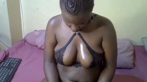 Snapshot of ebonyfatale chatting on July 2026 06:38:01 AM ebonyfatale online show from July 2026 06:38:01 AM