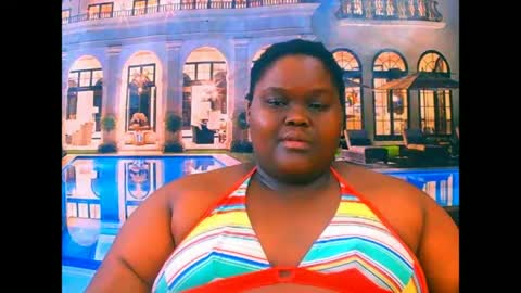 Snapshot of ebonyhotbuns4u2luv chatting on June 2026 08:06:02 AM ebonyhotbuns4u2luv online show from June 2026 08:06:02 AM