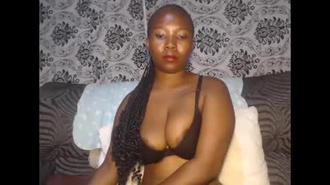Tee online show from November 2025 01:52:02 AM