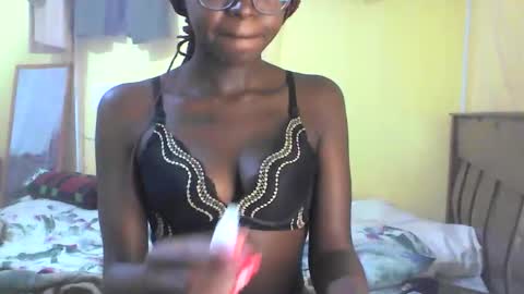 Snapshot of ebonymuse2 chatting on February 2026 11:22:02 AM Ebonymuse2 online show from February 2026 11:22:02 AM