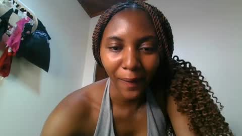 ebonyslut09 online show from June 2026 04:44:01 PM