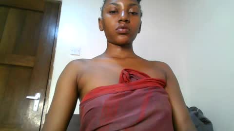ebonyslut09 online show from August 2026 09:17:02 PM