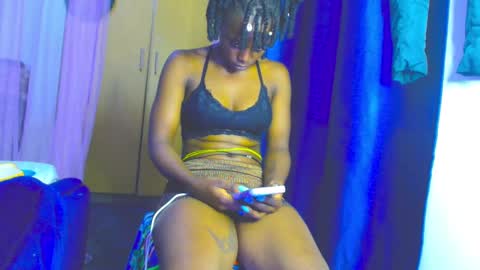 ebonysmilz88 online show from February 2025 07:05:01 AM