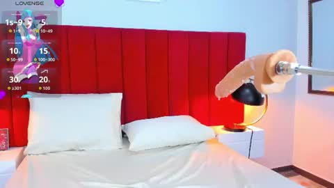 Snapshot of eby_muriel chatting on June 2026 12:22:01 PM Eby online show from June 2026 12:22:01 PM