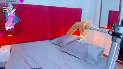 Snapshot of eby_muriel chatting on July 2026 12:13:01 AM Eby online show from July 2026 12:13:01 AM
