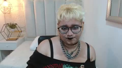 Snapshot of echypyon_tk chatting on May 2026 03:12:01 AM Echypyon tk online show from May 2026 03:12:01 AM
