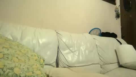 ET87 online show from April 2026 09:38:02 PM