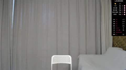 Snapshot of ed_hooligan chatting on April 2026 12:40:01 PM ed_hooligan online show from April 2026 12:40:01 PM