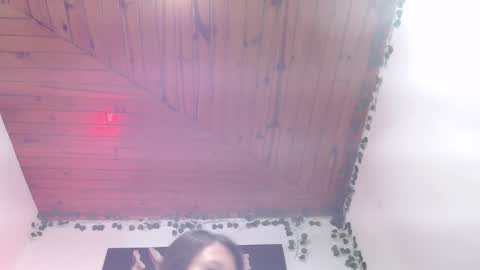 Edda online show from February 2025 06:37:02 PM