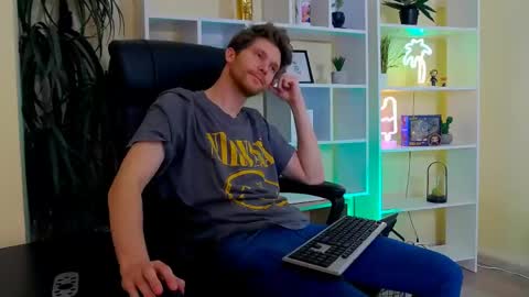 eddie_baker online show from May 2026 09:55:01 PM