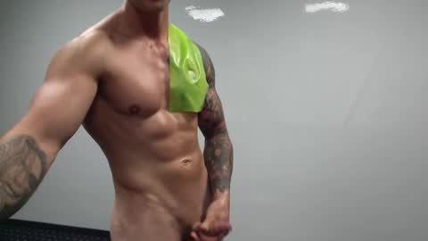 eddiesins27 online show from May 2026 04:25:02 PM