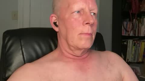 Eddy online show from December 2025 03:45:02 AM