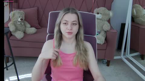eden_martinn online show from May 2026 11:48:02 AM