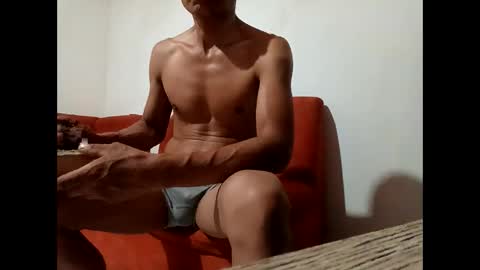 Snapshot of edgarsanmartin550 chatting on May 2026 07:03:01 AM edgarsanmartin550 online show from May 2026 07:03:01 AM