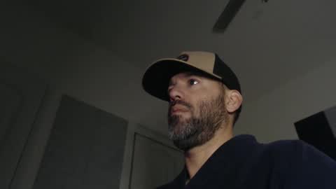 Snapshot of edge_masters chatting on January 2025 01:13:01 PM EdgeM online show from January 2025 01:13:01 PM