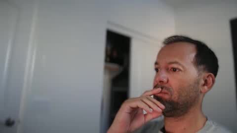 Snapshot of edge_masters chatting on October 2025 12:00:01 AM EdgeM online show from October 2025 12:00:01 AM