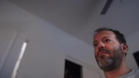 Snapshot of edge_masters chatting on February 2026 12:49:01 AM EdgeM online show from February 2026 12:49:01 AM