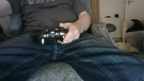 Snapshot of edged_biker chatting on May 2026 08:37:01 PM edged biker online show from May 2026 08:37:01 PM