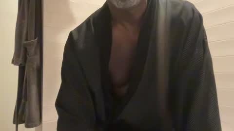 Snapshot of edgingdaddy chatting on March 2026 04:14:01 AM Dad online show from March 2026 04:14:01 AM