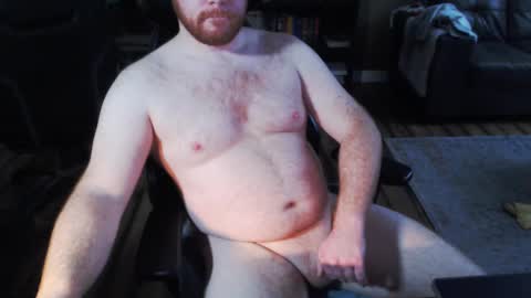 Snapshot of edgingwithmike chatting on January 2025 08:15:02 PM edgingwithmike online show from January 2025 08:15:02 PM