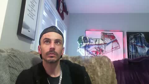 edmonton1985780 online show from March 2025 06:07:01 PM