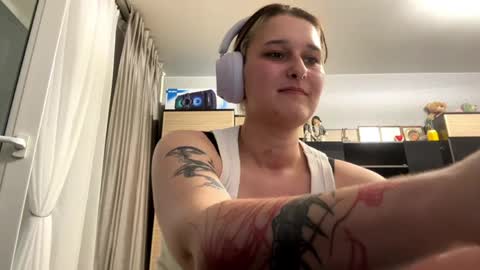 Eva  online show from May 2026 12:31:02 PM