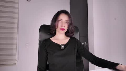 Snapshot of edranah chatting on October 2025 08:50:01 PM Edranah online show from October 2025 08:50:01 PM