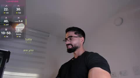 Snapshot of edrick_walton chatting on April 2026 12:04:01 PM edrick online show from April 2026 12:04:01 PM