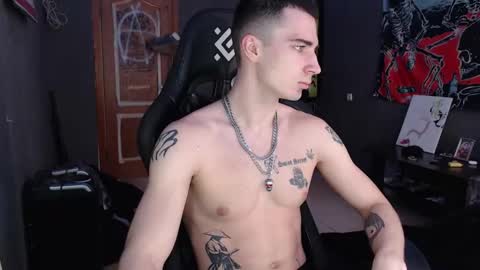 Snapshot of eduard_loveee chatting on February 2026 09:41:01 AM Eduar online show from February 2026 09:41:01 AM