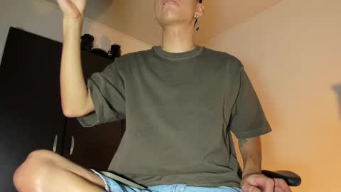 Snapshot of edward____876772 chatting on February 2026 11:08:02 PM edward online show from February 2026 11:08:02 PM