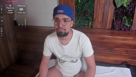 Eduardo online show from April 2026 03:26:02 AM